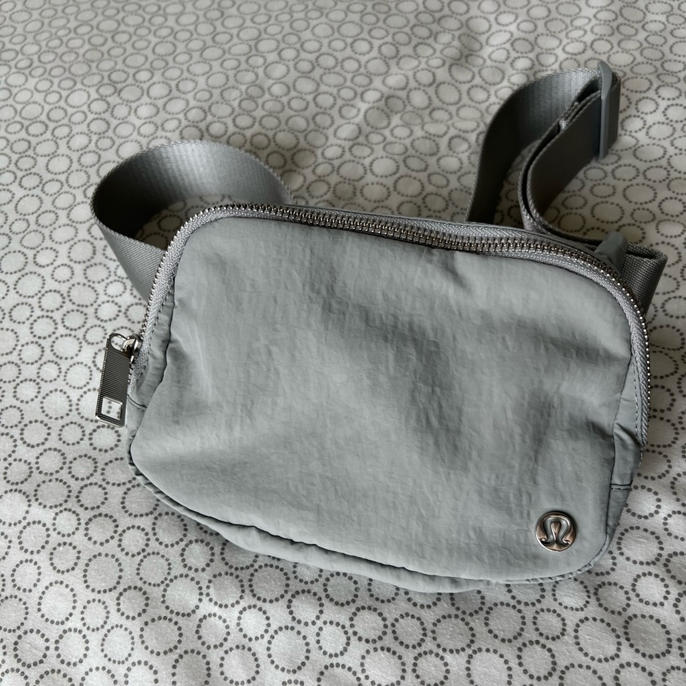 Fanny pack